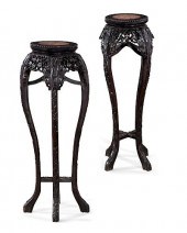 A PAIR OF CHINESE CARVED HARDW