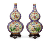 A PAIR OF CHINESE CLOISONNE VA