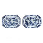 A PAIR OF CHINESE EXPORT PORCE