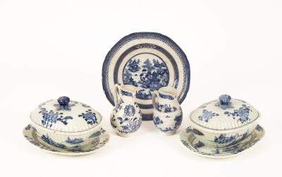 A pair of Chinese export blue and