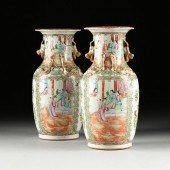A PAIR OF CHINESE EXPORT FAMIL