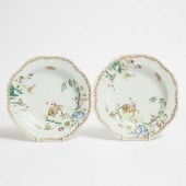 A Pair of Chinese Export Famil