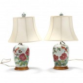 A PAIR OF CHINESE FAMILLE ROSE