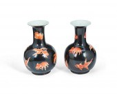 A PAIR OF CHINESE GOLDFISH MOT