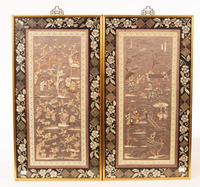 A pair of Chinese silk
