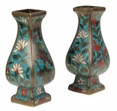 A PAIR OF CHINESES CLOISONNE S