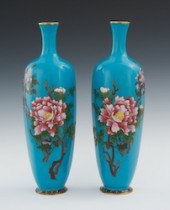 A PAIR OF CLOISONNE & MORIAGE