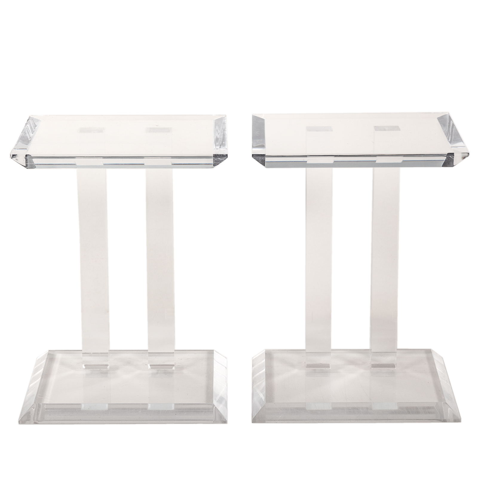 A PAIR OF CONTEMPORARY LUCITE