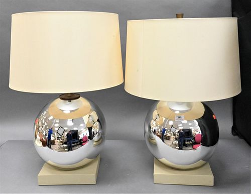 A PAIR OF CONTEMPORARY MIRRORED