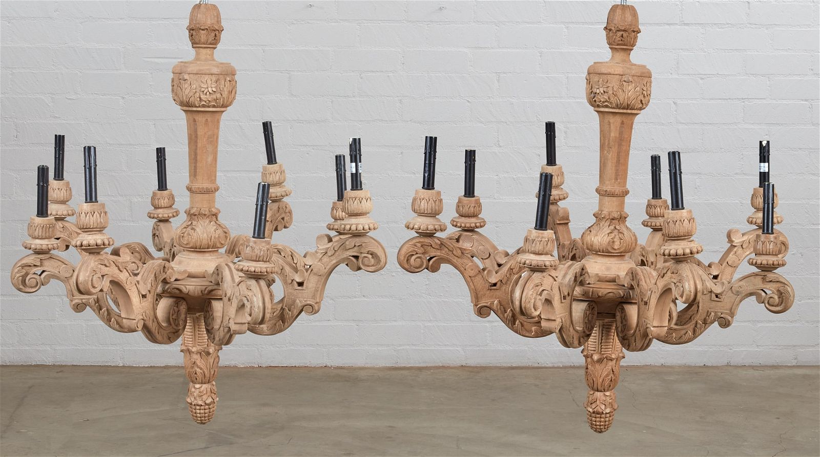 A PAIR OF CONTINENTAL BAROQUE STYLE
