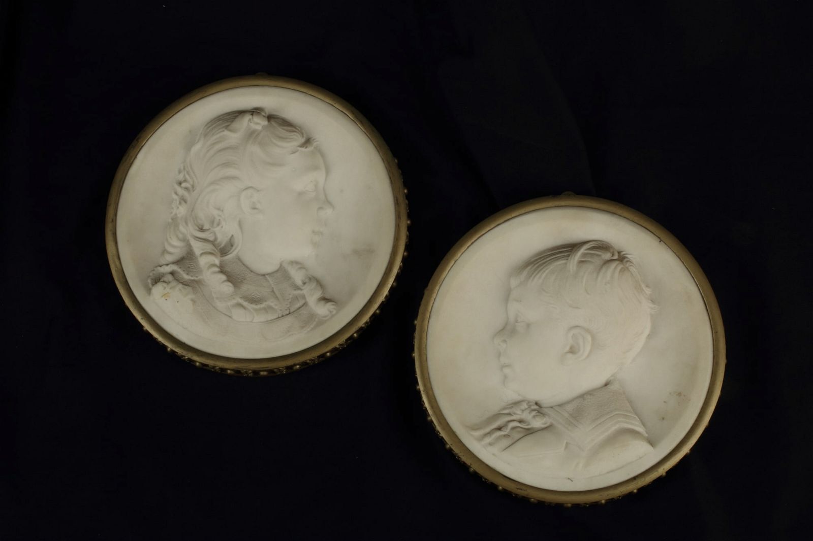 A PAIR OF CONTINENTAL MARBLE