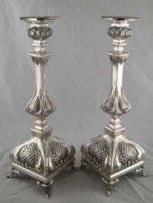 A pair of continental style si