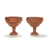 A PAIR OF DECORATIVE NEOCLASSI
