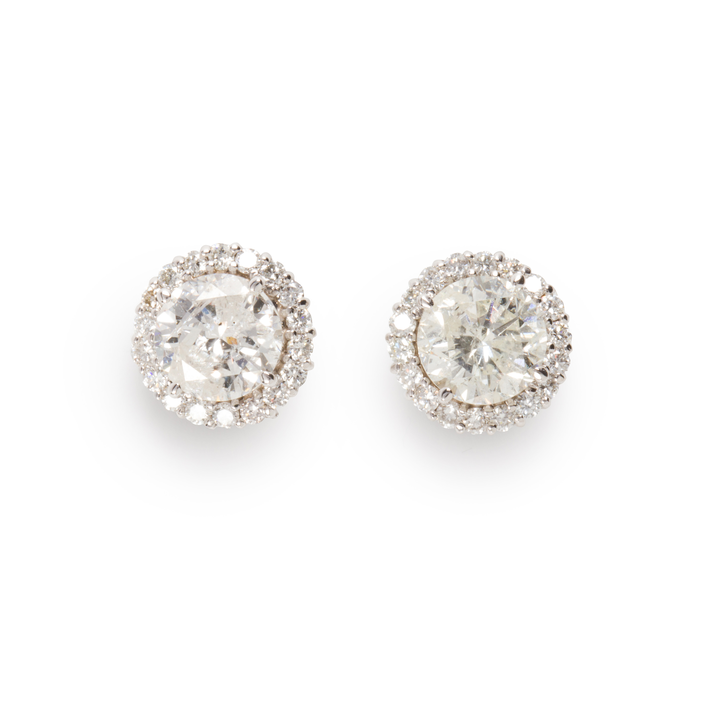 A PAIR OF DIAMOND AND EIGHTEEN
