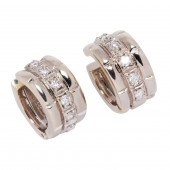 A PAIR OF DIAMOND AND 14K WHIT