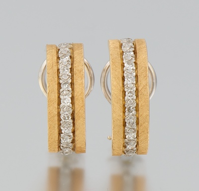 A Pair of Diamond Ear Clips 14k