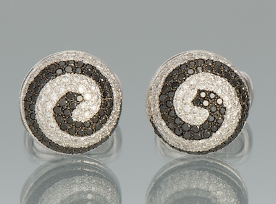 A Pair of Diamond Swirl Cufflinks