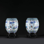 A PAIR OF DOUCAI PORCELAIN JAR