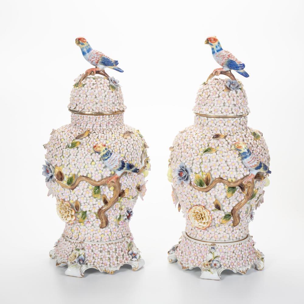 A PAIR OF DRESDEN
