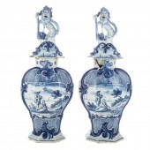 A PAIR OF DUTCH BLUE & WHITE D
