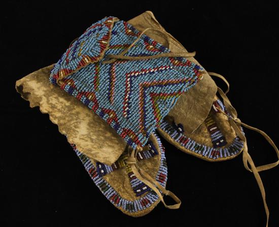 A pair of early 20th century Native