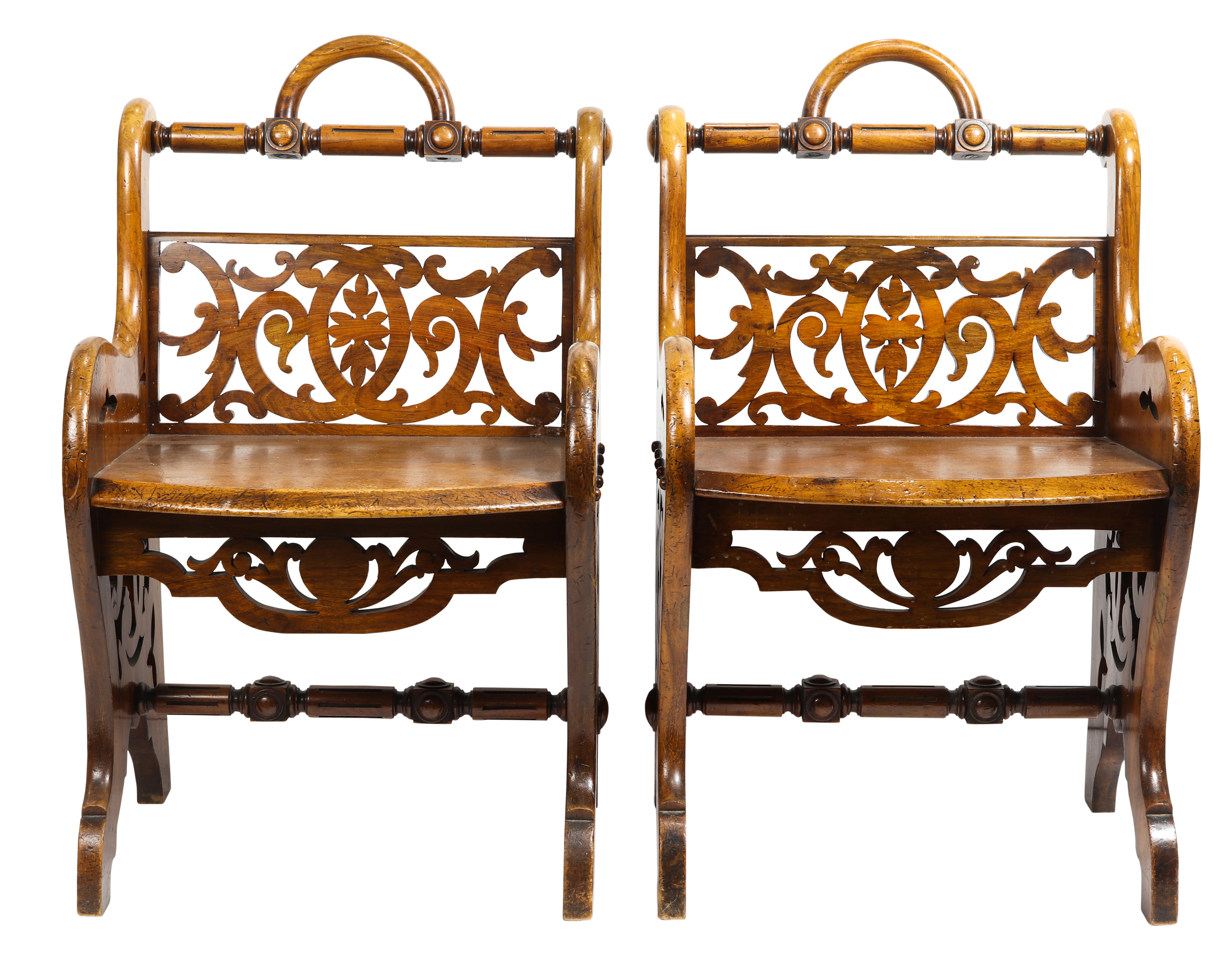A PAIR OF ENGLISH VICTORIAN