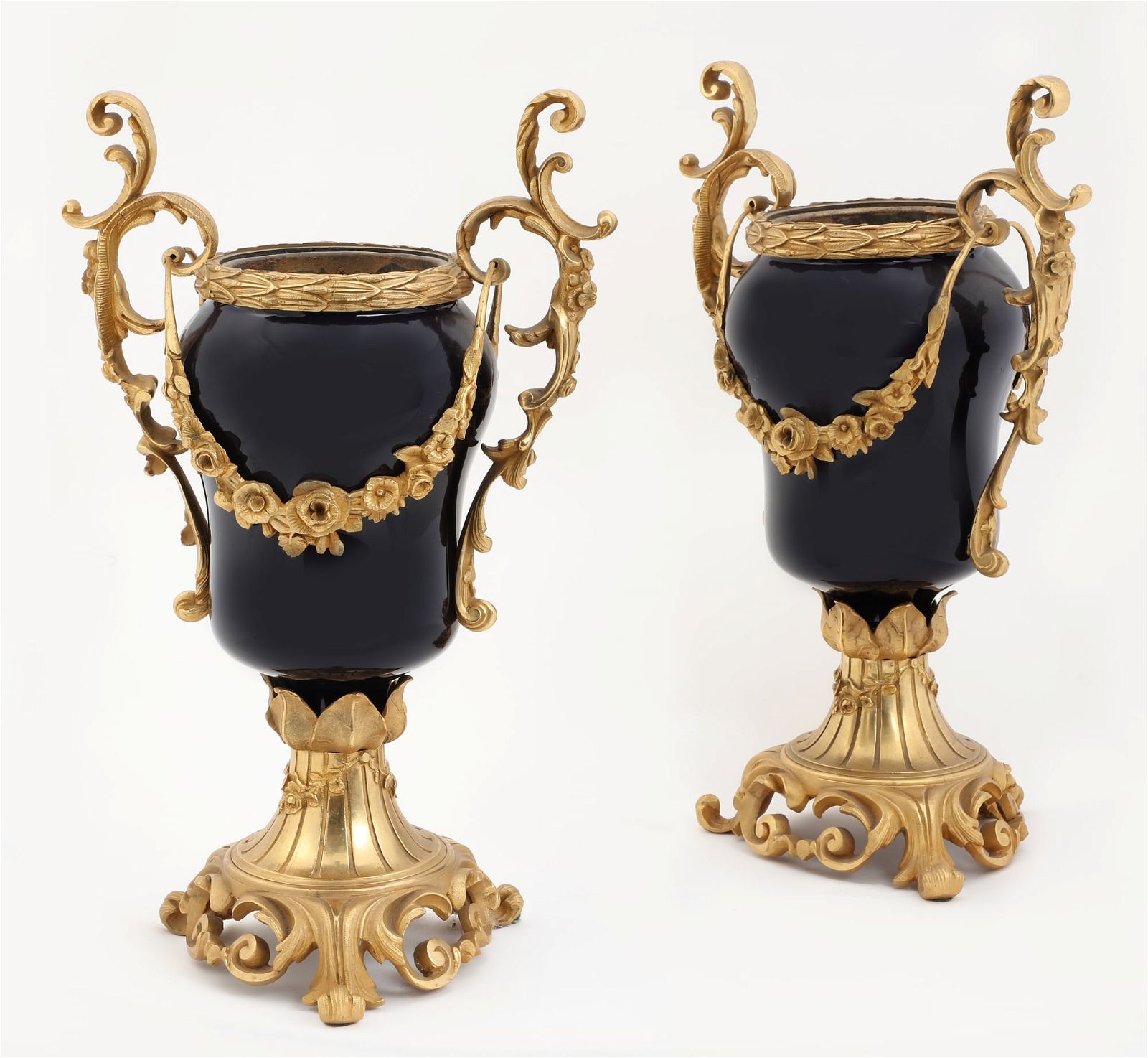 A PAIR OF FRENCH BRONZE AND