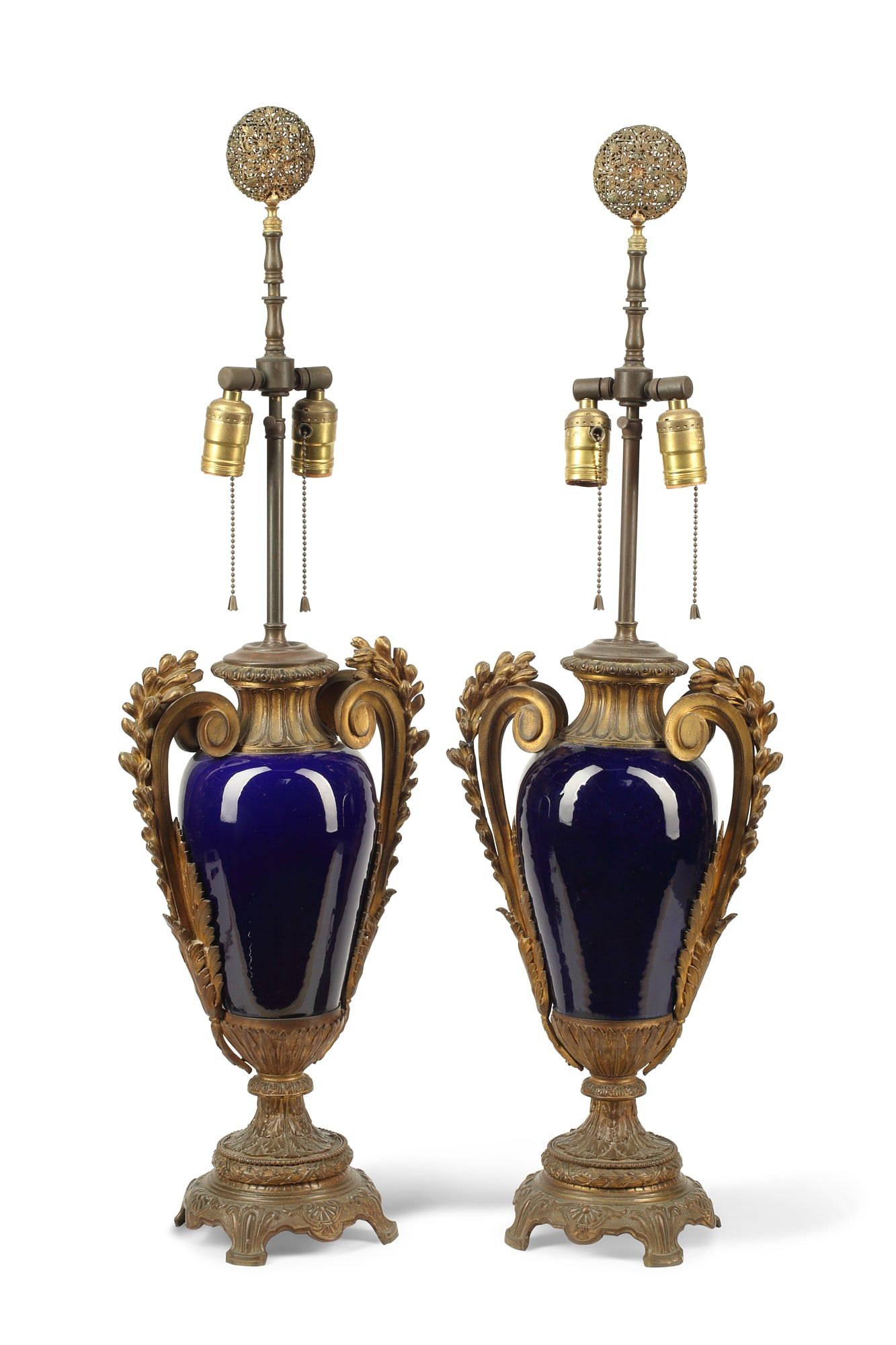 A PAIR OF FRENCH BRONZE AND