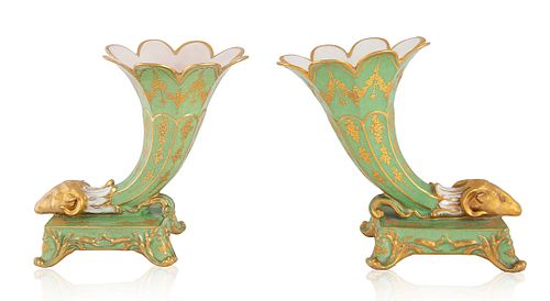 A PAIR OF FRENCH PORCELAIN