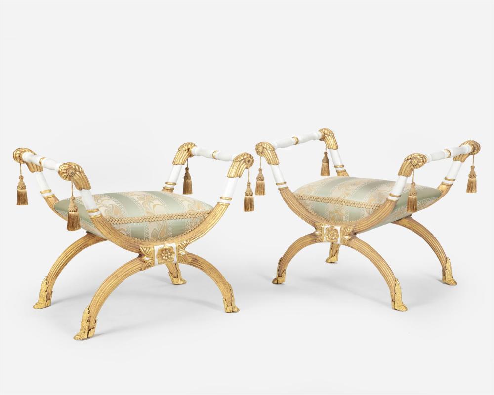 A PAIR OF FRENCH-STYLE CARVED