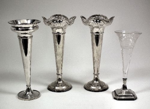 A pair of George V silver