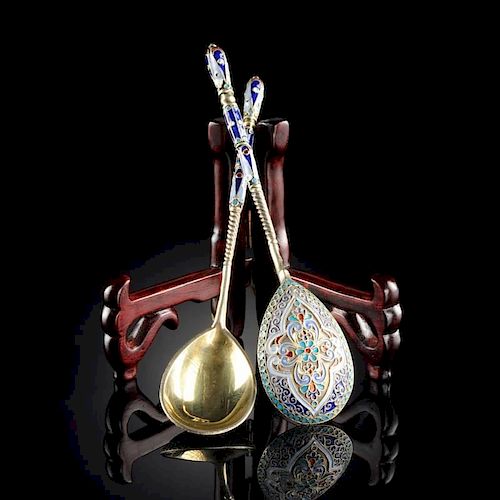 A PAIR OF GUSTAV KLINGERT RUSSIAN