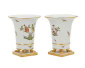 A PAIR OF HEREND PORCELAIN "RO