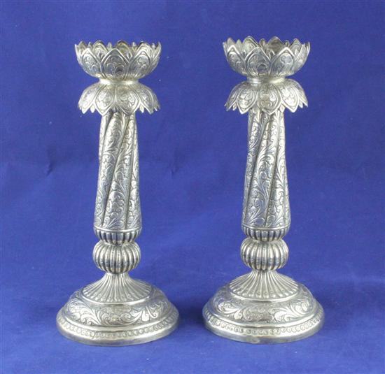 A pair of Indian white metal