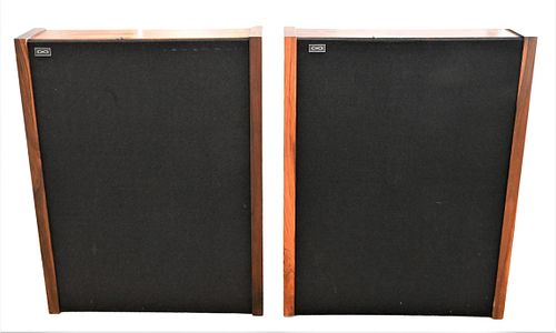 A PAIR OF INFINITY SERVU STATILE