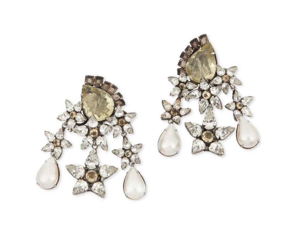 A PAIR OF IRADJ MOINI CHANDELIER