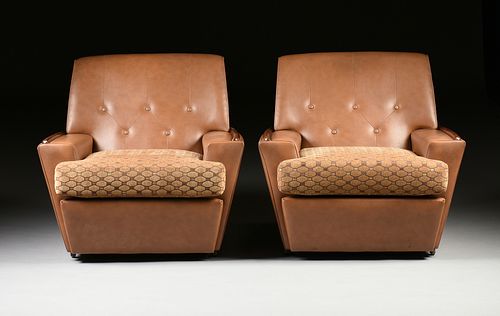 A PAIR OF ITALIAN MID-CENTURY