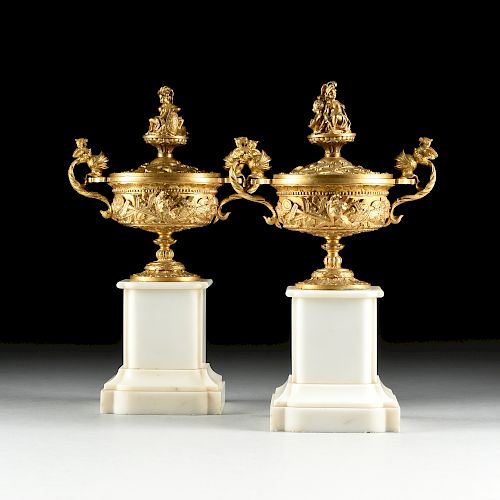A PAIR OF ITALIAN NEOCLASSICAL
