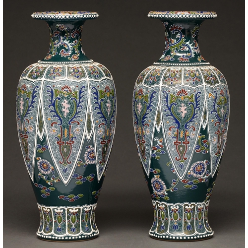 A pair of Japanese earthenware