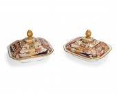 A PAIR OF JAPANESE IMARI PORCE