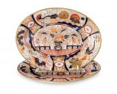 A PAIR OF JAPANESE IMARI PORCE