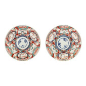 A PAIR OF JAPANESE IMARI PORCE