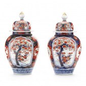 A PAIR OF JAPANESE IMARI JARS