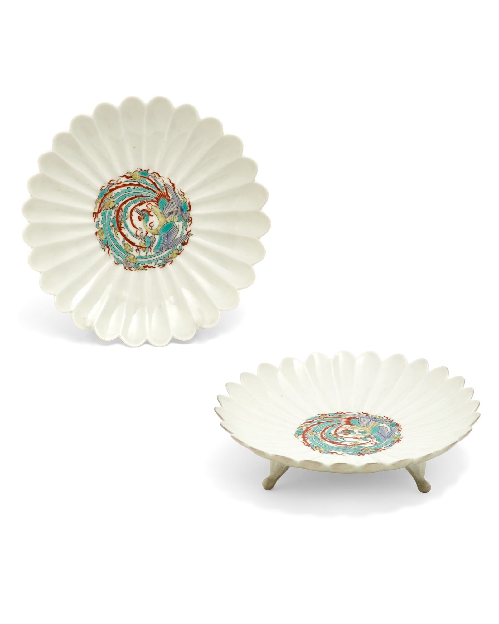 A PAIR OF JAPANESE KUTANI PORCELAIN