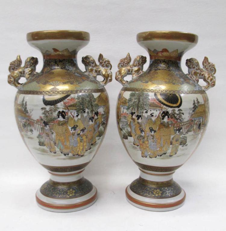 A PAIR OF JAPANESE KUTANI PORCELAIN