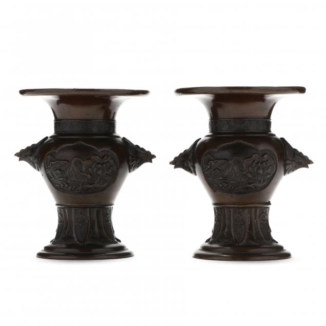 A PAIR OF JAPANESE MEIJI PERIOD