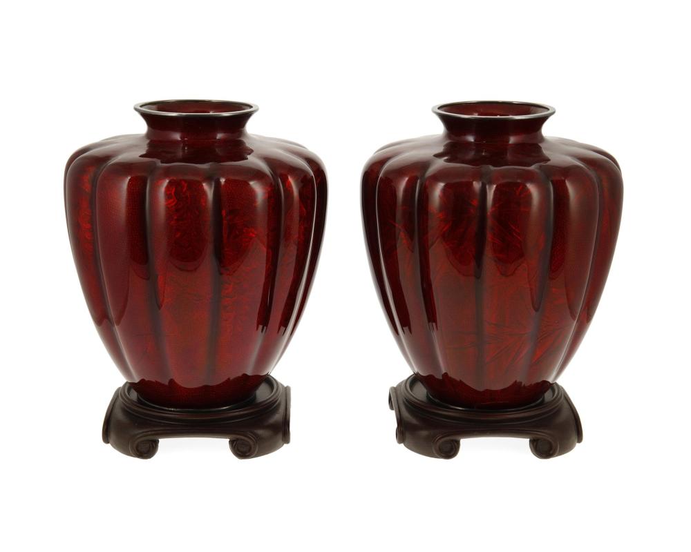 A PAIR OF JAPANESE PIGEON BLOOD