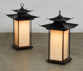 A PAIR OF JAPANESE STYLE PAGOD