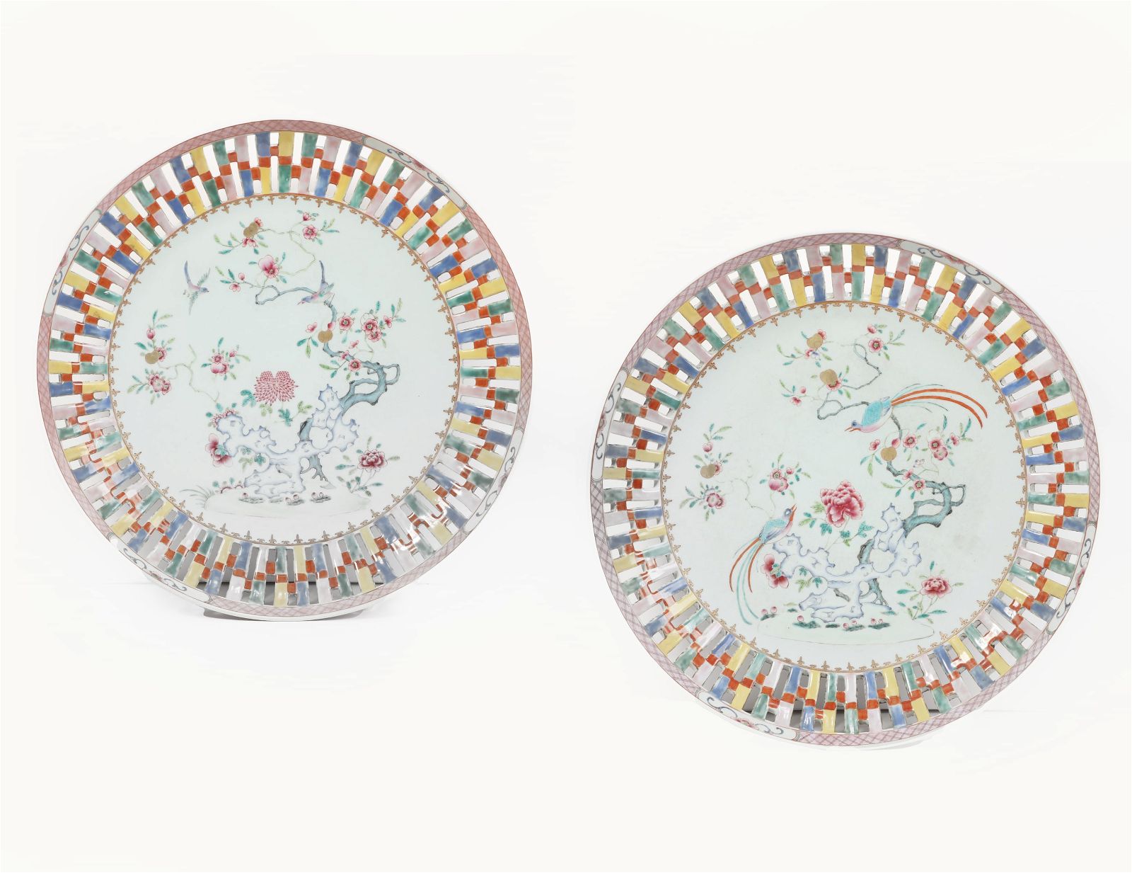 A PAIR OF LARGE CHINESE GLAZED
