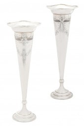 A PAIR OF LARGE HENCKEL WEIGHT